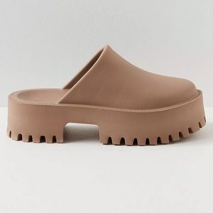 Jeffrey Campbell Bae Platform Mules
